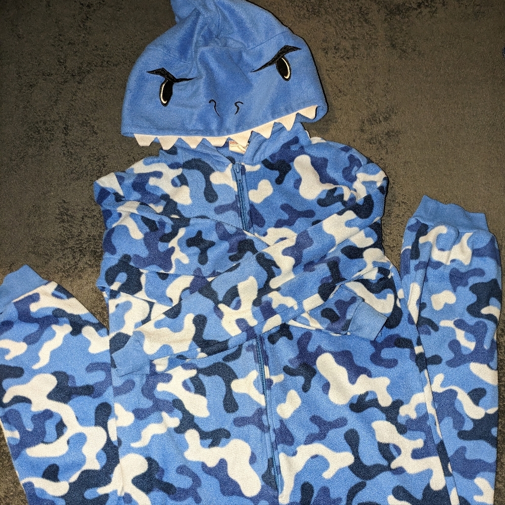 Cat & Jack Shark Pjs